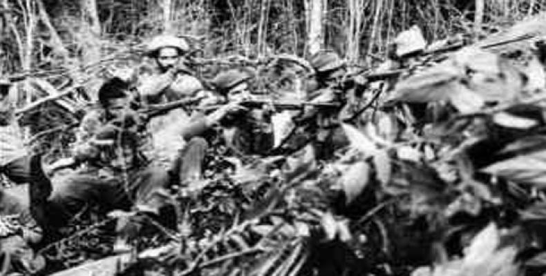 Para enfrentar la operación enemiga el Comandante en Jefe Fidel Castro dispuso sus fuerzas en las faldas de la sierra en todas las direcciones. Foto tomada de l