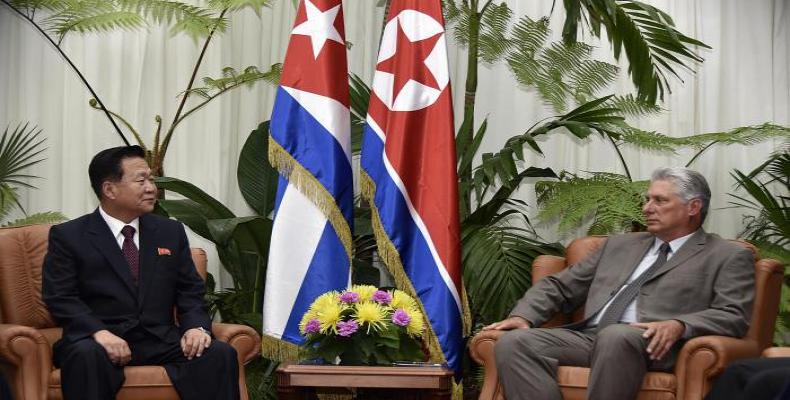 Cuban President Diaz-Canel meets with North Korean official.  Photo: Granma / Estudio Revolucion