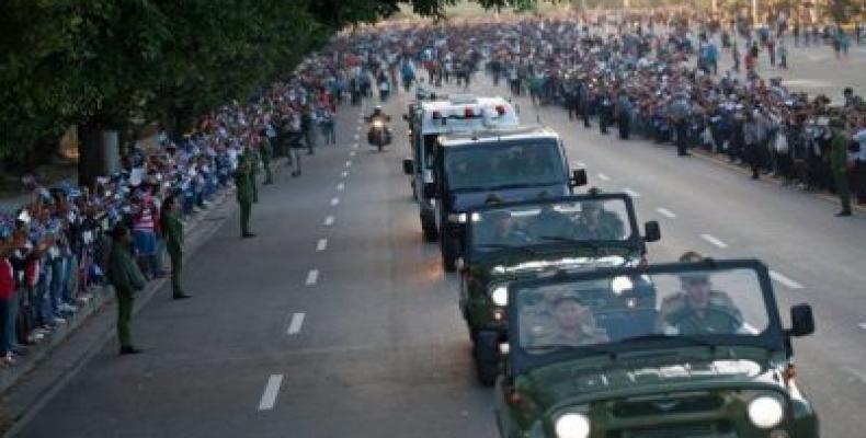 Caravana con las cenizas de Fidel Castro. Foto: Fernando Medina/ Cubahora.