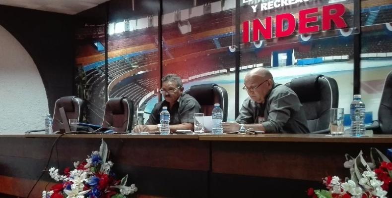 Directivos del INDER en rueda de prensa. Foto: Radio Habana Cuba