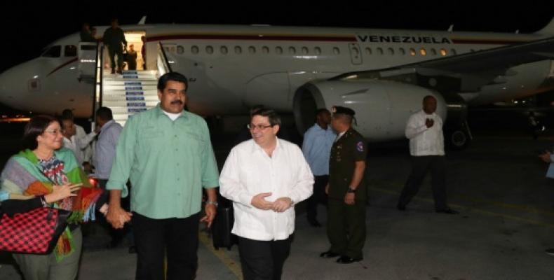 Maduro en La Habana es recibido por canciller cubano