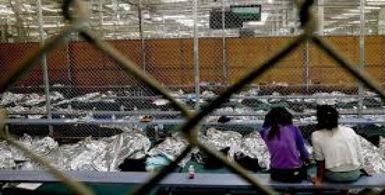 Centro de detención de migrantes en McAllen, Texas, el 17 de junio del 2018. Foto: Servicio de Aduanas y Protección Fronteriza de EE.UU., vía AP.