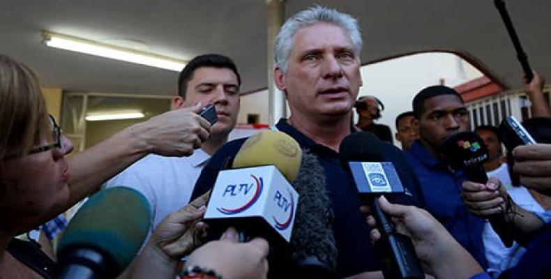 Cuban president speaks to the press after casting his ballot in Constitutional Referendum. February 24, 2019. Cubadebate Photo