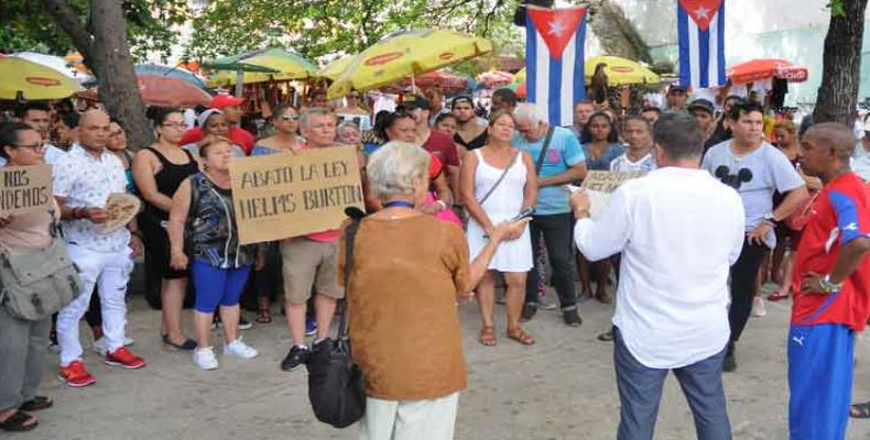 Los trabajadores no estatales al igual que el resto del pueblo de Cuba afirman que las medidas de Trump no los intimidan. Fotos: Miguel Guzmán/PL
