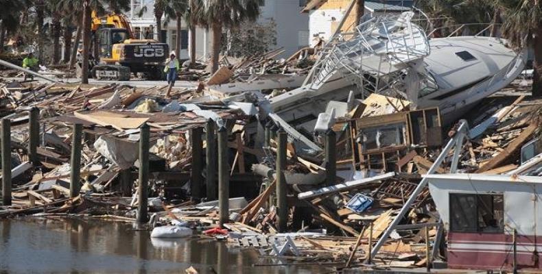 Debris from Hurricane Michael rests along the canal on October 18, 2018 in Mexico Beach, Florida.  Photo: Getty Images