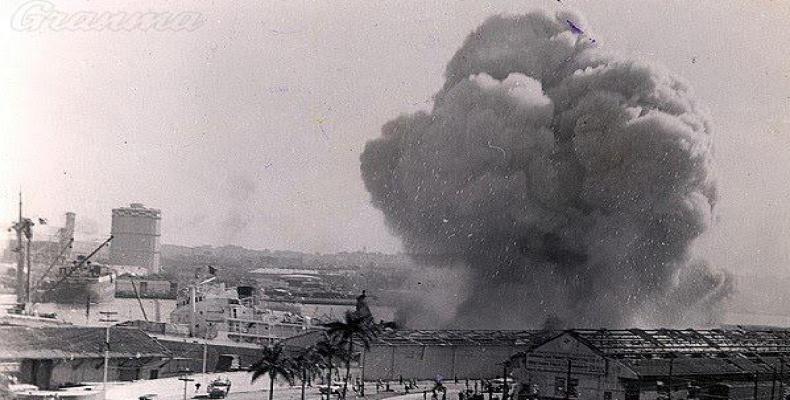 Cuba recuerda hoy el aniversario 60 del estallido del vapor francés La Coubre. Foto: Granma.