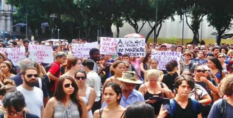 El dolor y la indignación se apoderan de los brasileños. Foto: @Brasil_de_Fato