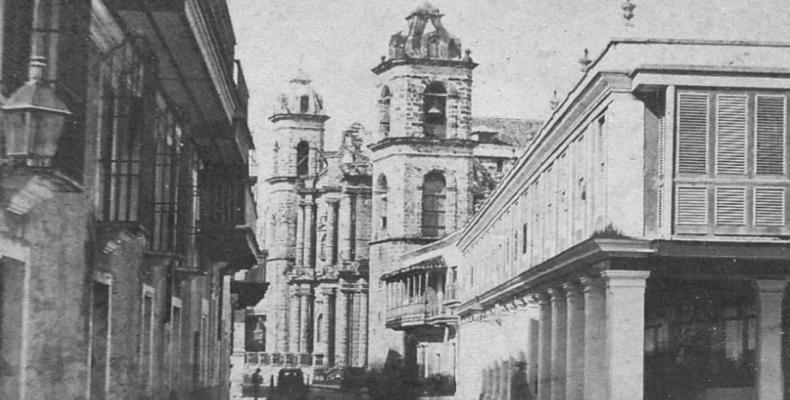 Foto tomada en 1852. Una de las primeras instantáneas de La Habana. Foto tomada de Cubasí