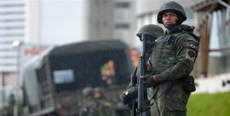 Brazilian governor-elect proposes escalating military role in Rio.  Photo: Reuters