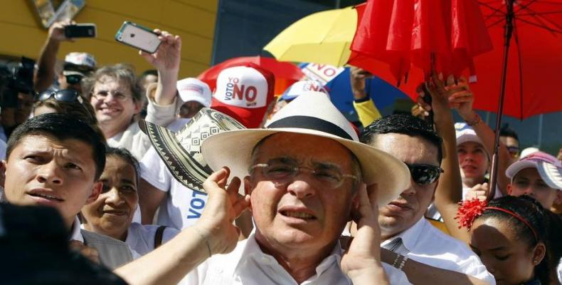 Uribe contra la paz