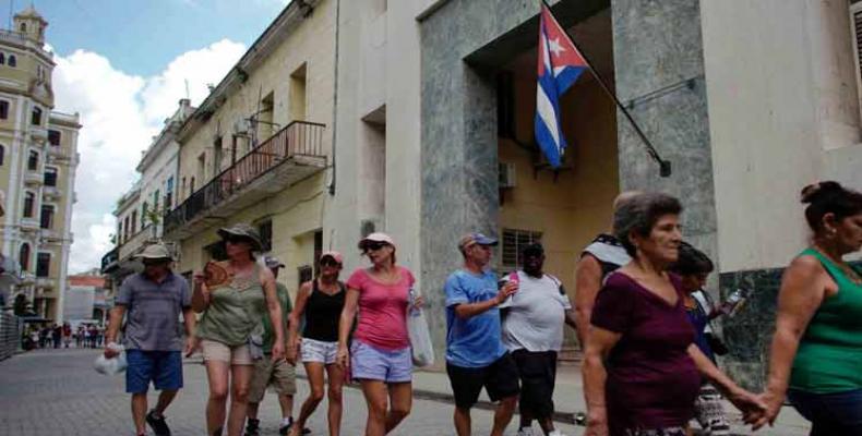 Esperan llegar a tres millones de turistas en Cuba en próximos días. Foto: PL.
