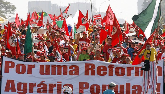 Movimiento de los Sin Tierra intensifica en Brasil las ocupaciones de terrenos en defensa de la reforma agraria