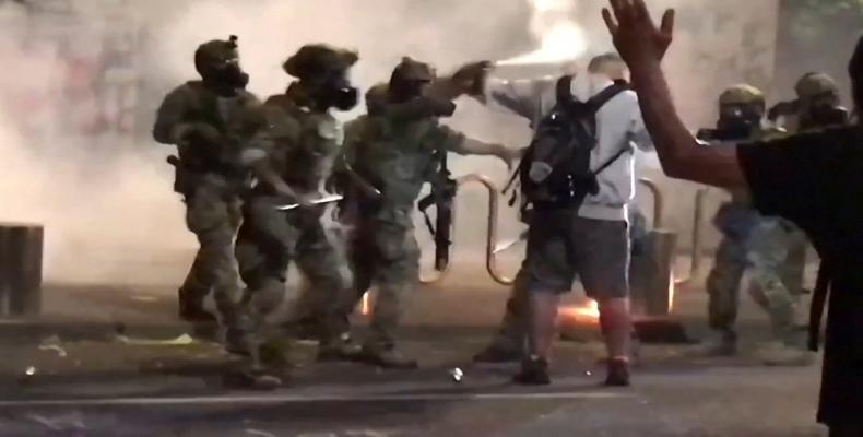 Represión policial en Portland