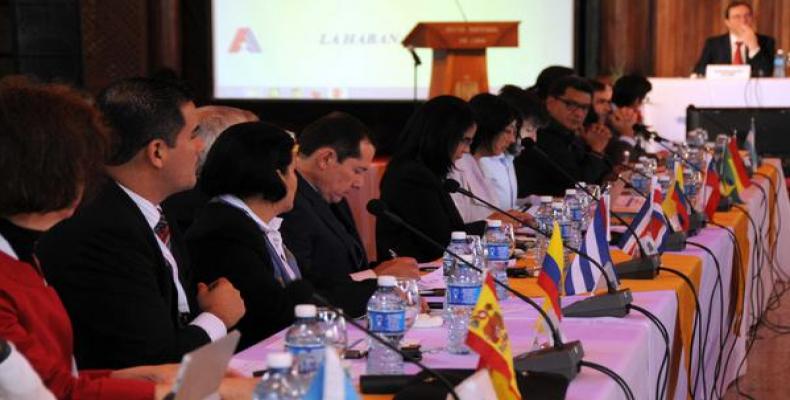 En el Hotel Nacional de Cuba se han dado cita 19 delegaciones. Foto: Omara García