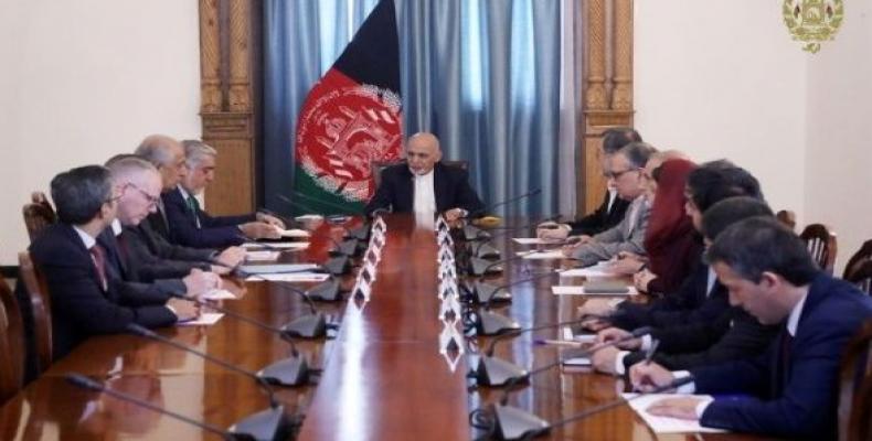 Afghan President Ashraf Ghani meets with U.S. representative for Afghanistan Zalmay Khalilzad in Kabul.  (Photo: Reuters)