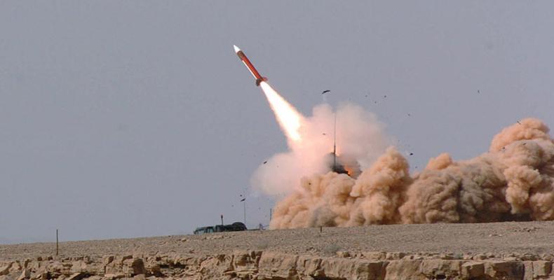 Lanzamiento de un misil Patriot en el sur de Israel, 12 de abril de 2005 Reuters