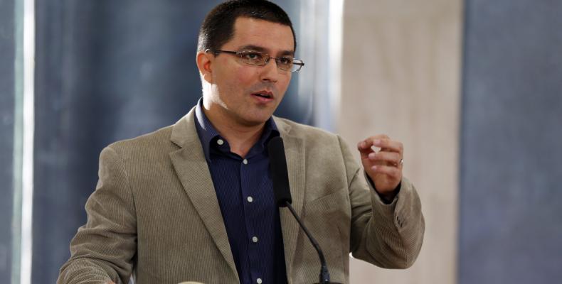 Jorge Arreaza repudió las sanciones y restricciones económicas impuestas por Suiza contra su país. Foto: Archivo