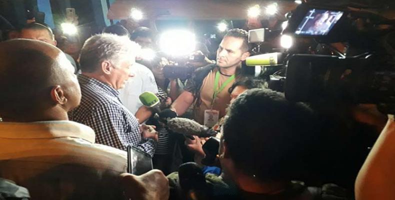 El mandatario calificó de perversa la acusación de que Cuba provoca las manifestaciones en algunos países latinoamericanos. Foto: PL