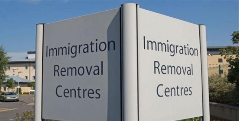 File photo shows a sign outside of a migrant detention center in Harmondsworth near Heathrow Airport.  Photo: Reuters