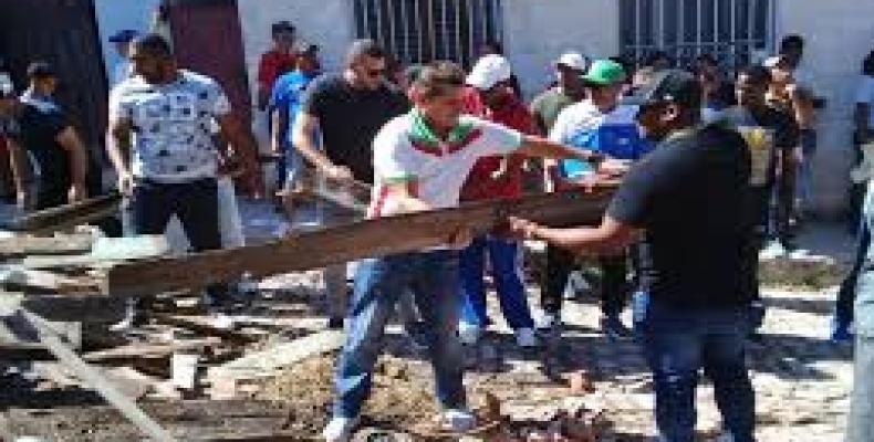 A un lado quedaron los bates, guantes, pelotas y arreos. Foto: Cubasí