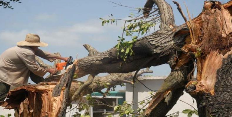El Ejercicio Popular Meteoro 2018 prepara al pueblo cubano para enrentar Situaciones de Desastres.Foto:Internet.