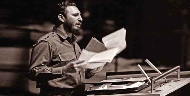 Fidel Castro ofreciendo un discurso en la ONU en 1960.