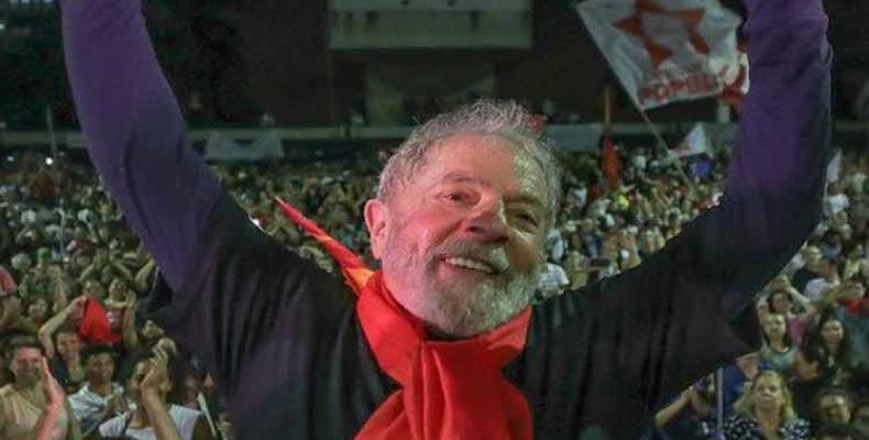  La orden de detención contra Lula devela una persecución política contra la restauración del sistema democrático.Imágen:Internet.