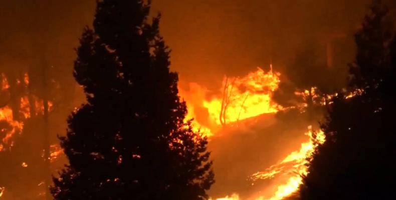 Deadly wildfires in California.  Photo: AP