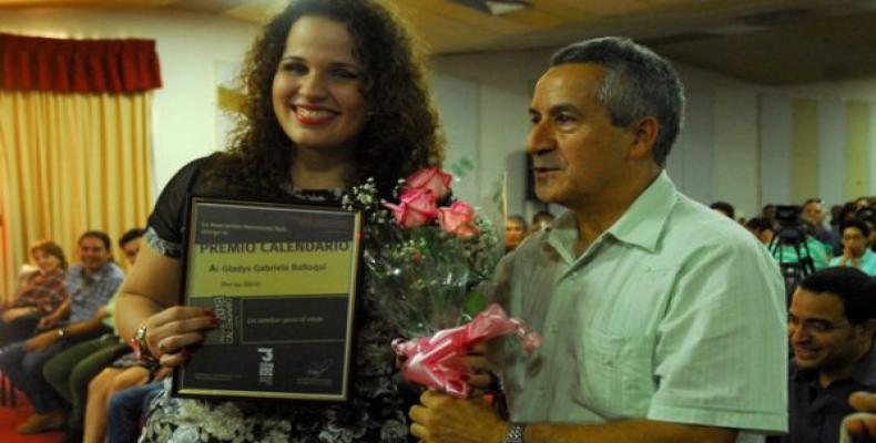 Gladys Gabriela Balloqui recibió el Premio en la categoría de Teatro.Foto:Yoandry Ávila
