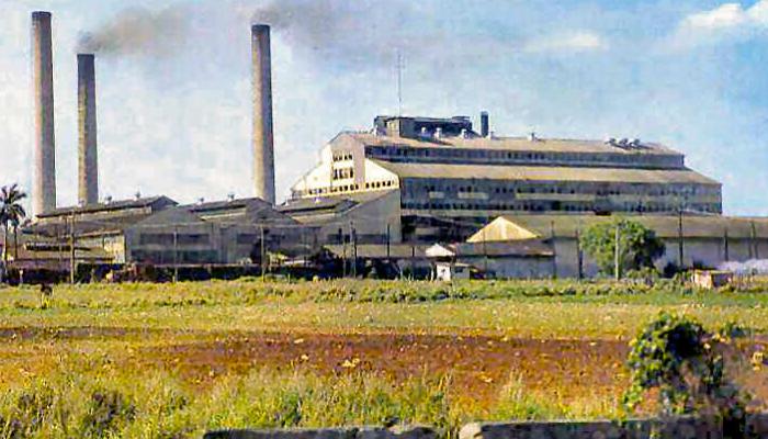 Fábrica de azúcar en Cuba. Foto: Archivo