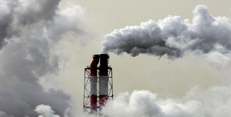 Contaminación ambiental por quema de combustibles fósiles. Foto: Internet
