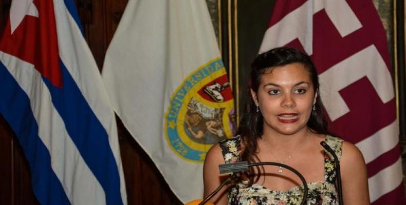 Ania Terrero, graduada integral más destacada