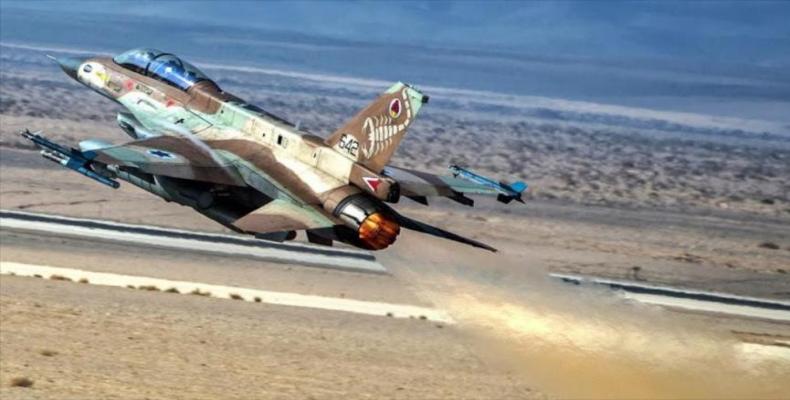 Avión de guerra tipo F-16 del gobierno israelí. (Foto/ HispanTv.com)