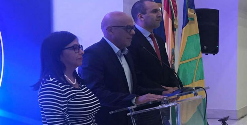 Venezuelan Government delegation to the dialogue in the Dominican Republic with the opposition.