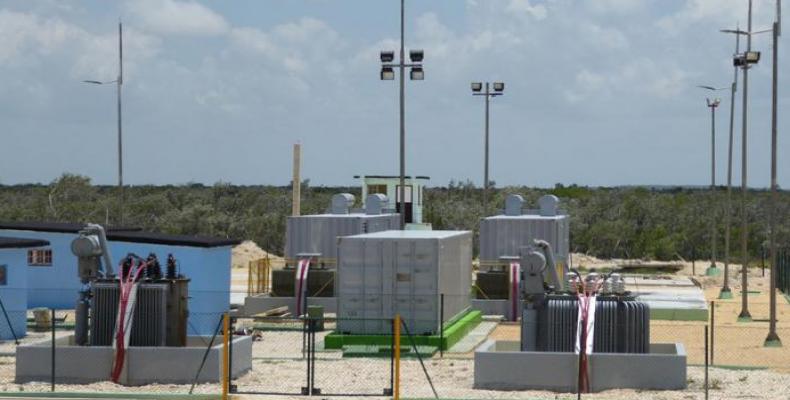 En un futuro, el centro de generación de cayo Romano ampliará su capacidad hasta los 7,5 megawatts. Foto: Ortelio González 