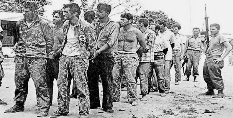 Grupo de mercenarios capturados en Playa Girón