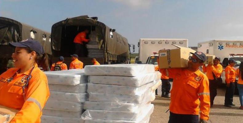 Hasta la fecha se han enviado más de 40 toneladas de insumos para las dos mil 318 familias afectadas.Foto:El Clarín.