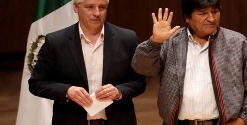Evo Morales and Alvaro Garcia Linares in Mexico City.  (Photo: Reuters)