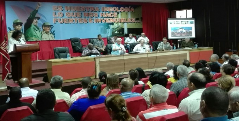 Cuban president Miguel Diaz Canel visited Santiago de Cuba,this Wednesday, September 18.  ACN Photo