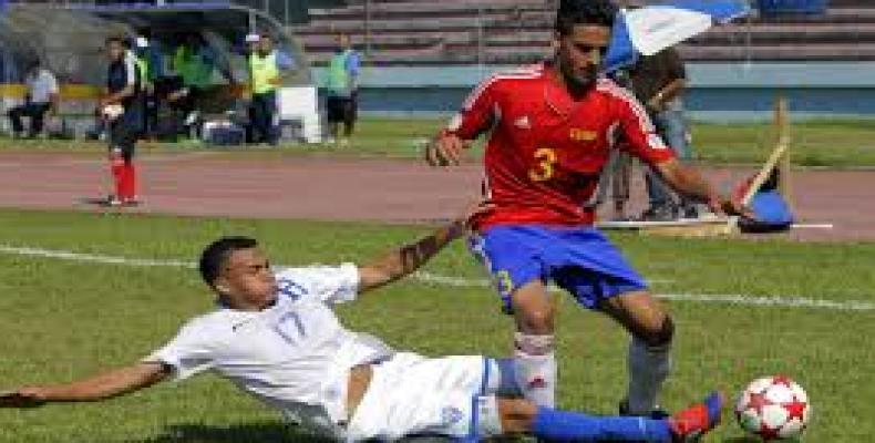 Radio Havana Cuba  Fútbol cubano recibe asesoría de entrenadores