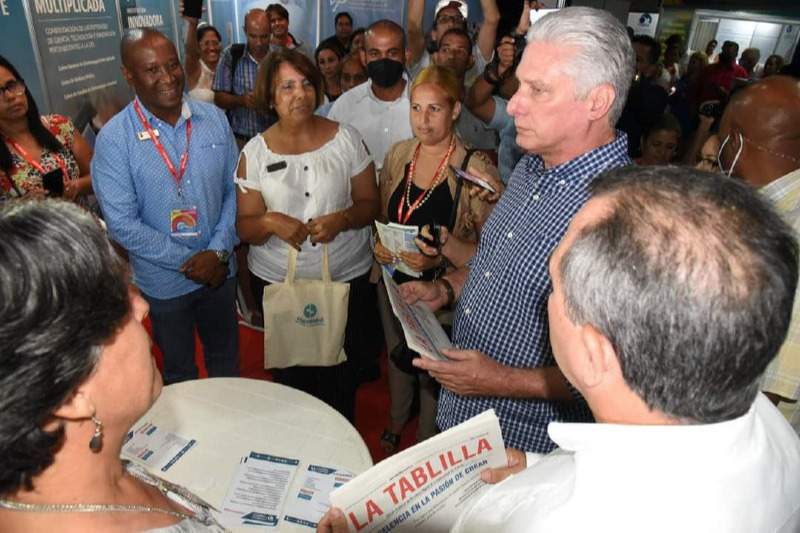 Díaz-Canel toured Expocaribe Fair in Santiago de Cuba