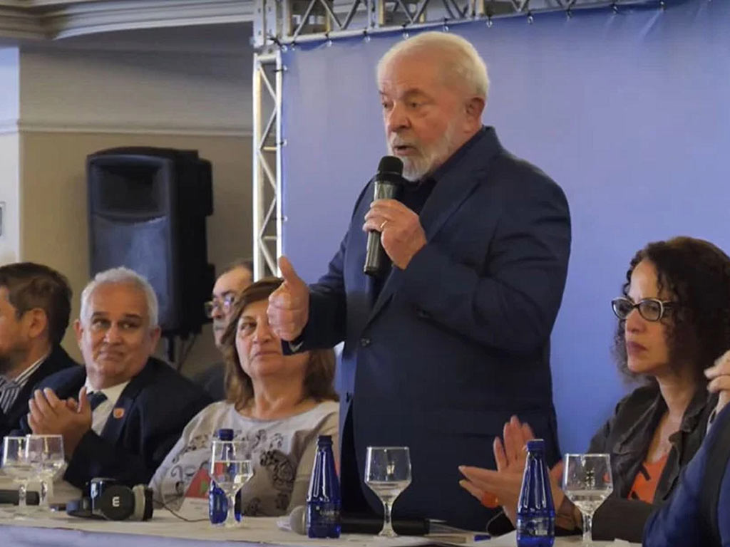 A l’ouverture du Forum de Sao Paulo, Lula se dit fier de l'alias communiste