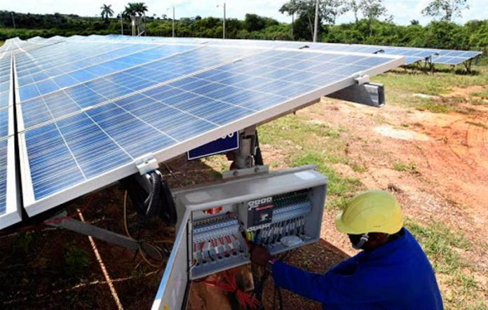 Cuba va installer 92 parcs solaires photovoltaïques qui produiront  2 000 mégawatts d'électricité