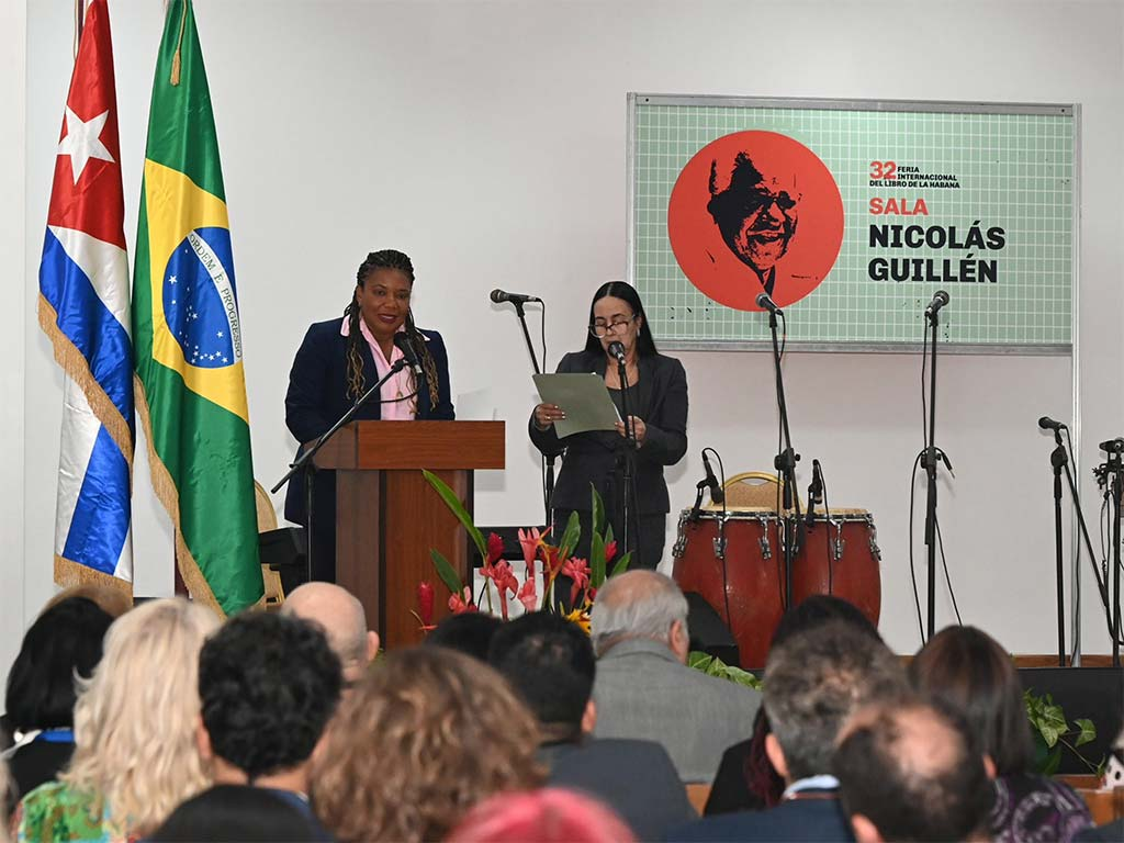 Cuba: la ministre brésilienne remercie Cuba de son accueil à la Foire du livre (+Photo)