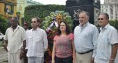 Una delegación chilena , encabezada por el presidente del Partido Socialista (PS) de ese país, Osvaldo Andrade, rindió homenaje este jueves al exmandatario de su país Salvador Allende (1908-1973) ante su monumento en la Avenida de los Presidentes, de La Habana.