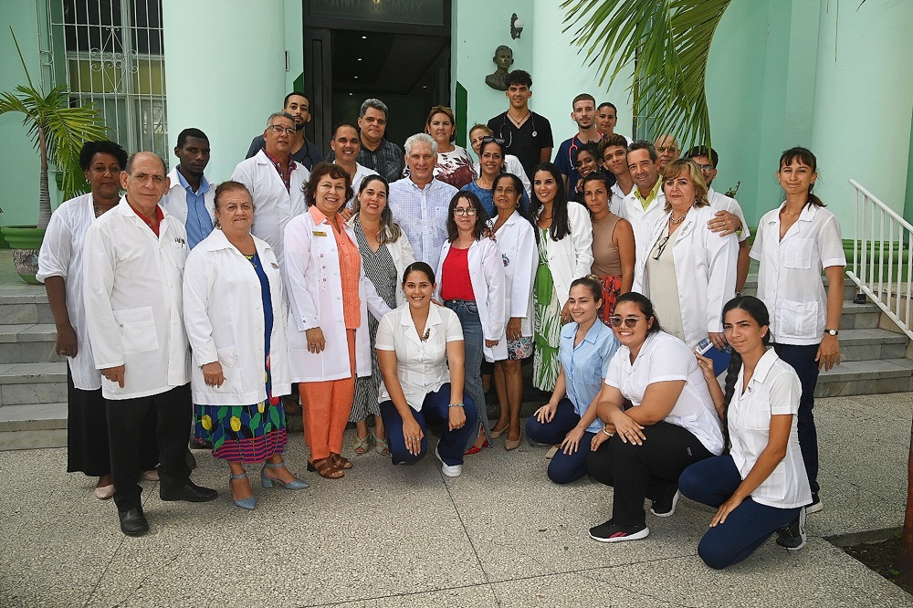 Colectivo del Hospital Pediátrico cienfueguero