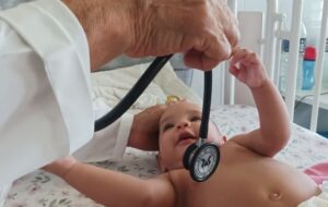 “Cuando un niño sonríe, hay salud y bienestar”, expresó la doctora Miriam González Oliva. (Foto: Arelys García).