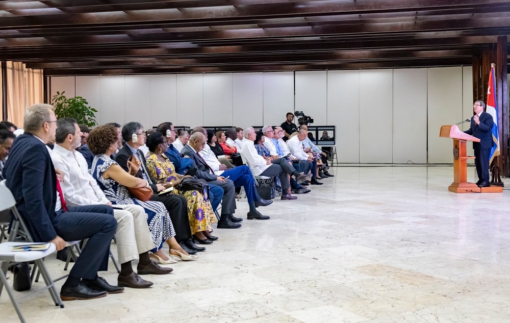 Canciller cubano presenta actualización del informe sobre el Bloqueo