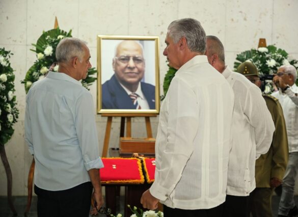 Homenaje del pueblo de Cuba a Ricardo Cabrisas