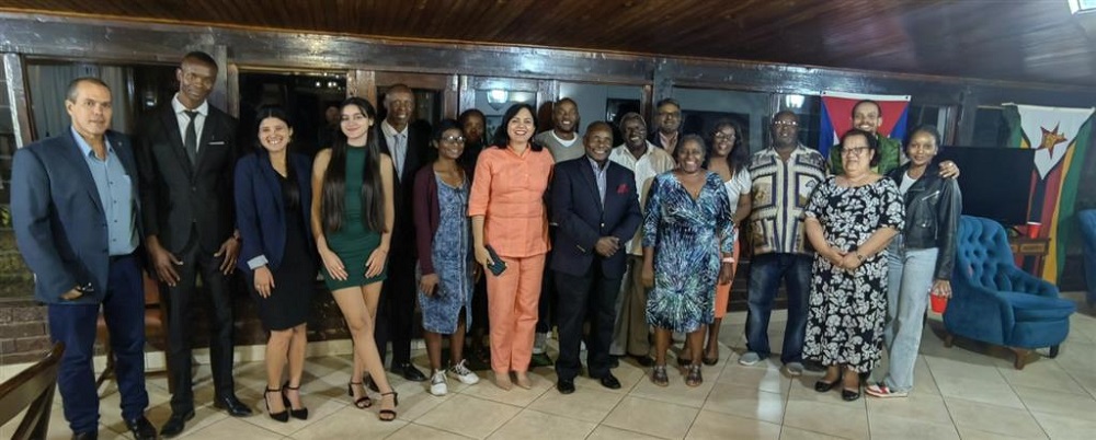 Solidaridad con Cuba desde Zimbabwe
